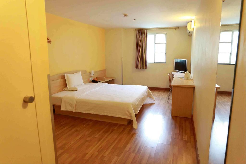 7Days Inn Foshan Coach Terminal Quarto foto